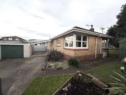 59 Puriri Road, Manurewa