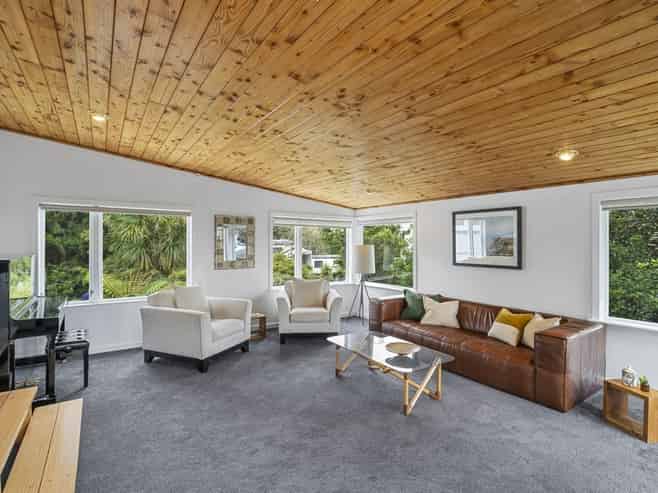 6 Mollyhawk Pl, Birkenhead
