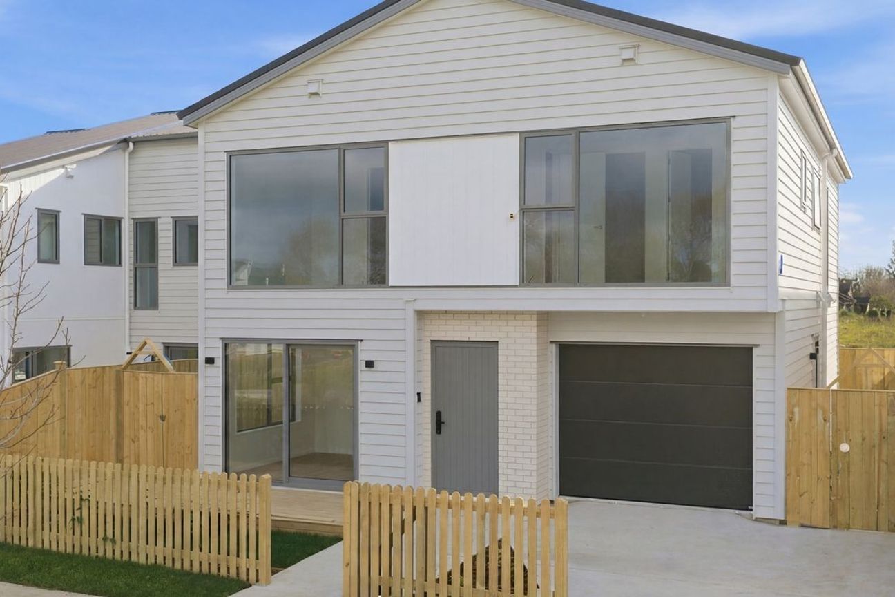 Rare Find in Karaka: 6 Bedrooms, 3.5 Bath - Ansicht 2