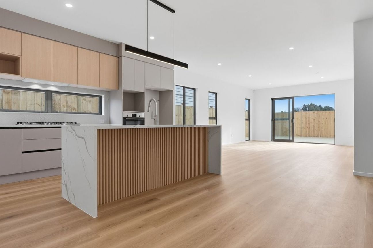 Rare Find in Karaka: 6 Bedrooms, 3.5 Bath - Ansicht 6