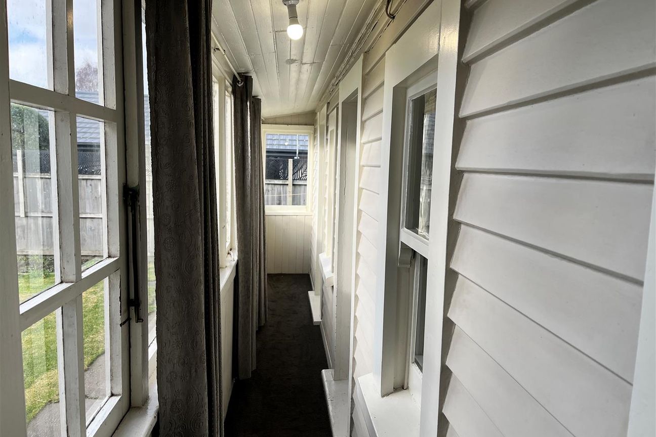 Convenient Two-Bedroom Unit Close to the City - Mehr