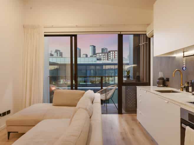 1003/6 Dock Street, Auckland Central