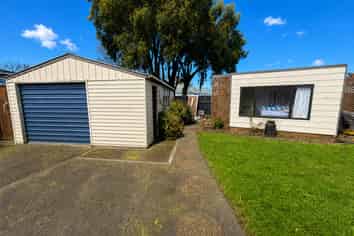 16 Dunn Place, Pirimai