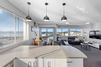 6B/19 Cottleville Terrace, Thorndon
