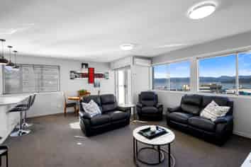 6B/19 Cottleville Terrace, Thorndon