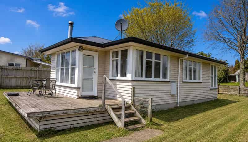 8C Arawa Street, Ohakune