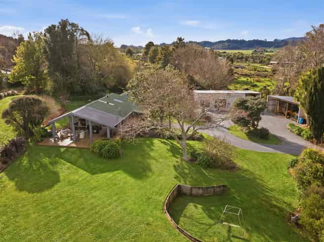 25 Abel Tasman Drive, Takaka