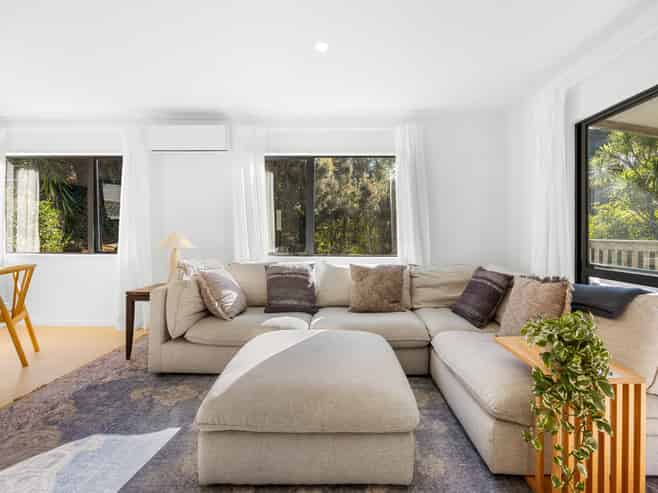 21 Carillon Place, Massey