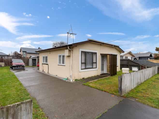 20A Somerset Crescent, Spreydon