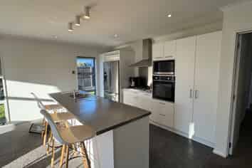 2 Whio Close, Parklands