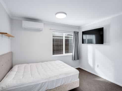 Unit1 3/13 Crescent Court, Melville