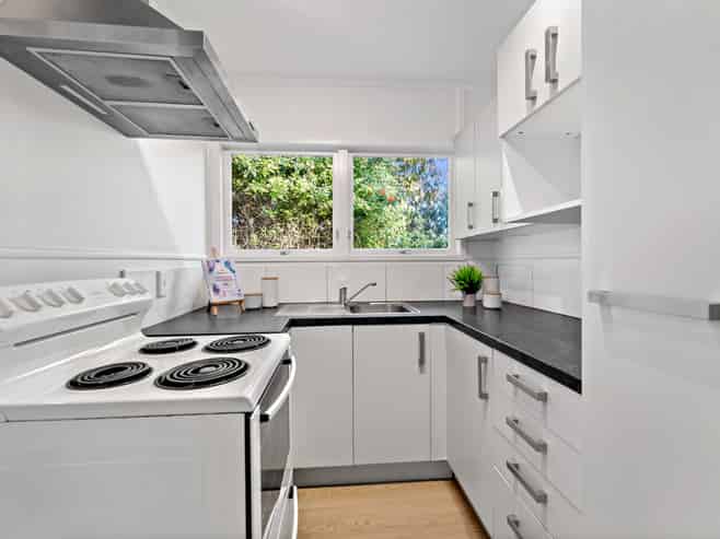 4/2 Henley Road, Mount Eden