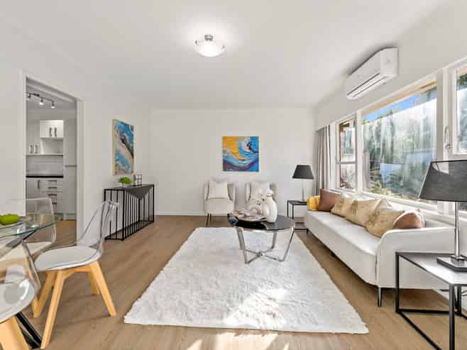 4/2 Henley Road, Mount Eden