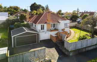 23 Masters Ave, Hamilton East