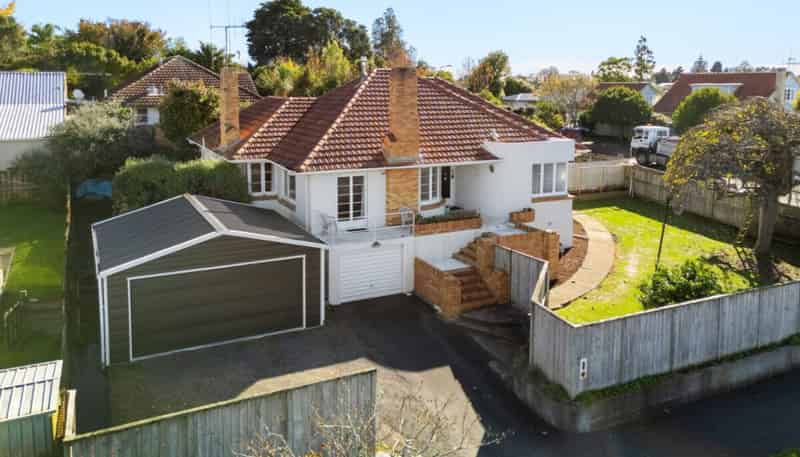 23 Masters Ave, Hamilton East