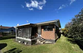 8B  Puriri Avenue, Te Puke