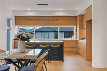 53 Mehrtens Crescent, Ravenswood