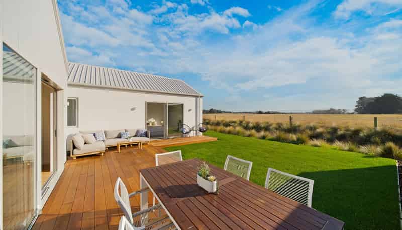 53 Mehrtens Crescent, Ravenswood