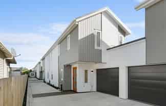 3/61 Waltham Road, Sydenham