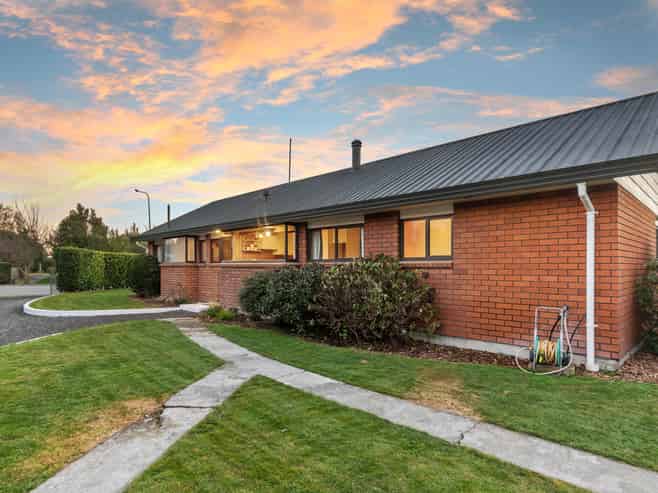 7 De Renzie Place, Kirwee