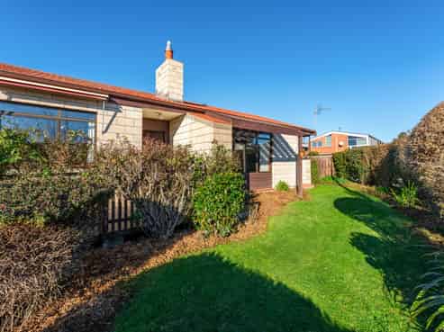 2/10 Miro Street, Glenwood