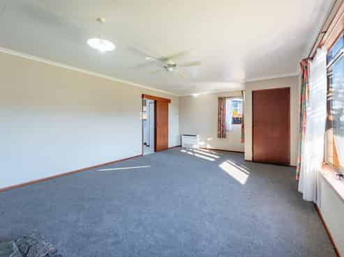 2/10 Miro Street, Glenwood