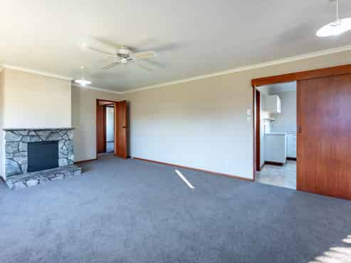 2/10 Miro Street, Glenwood