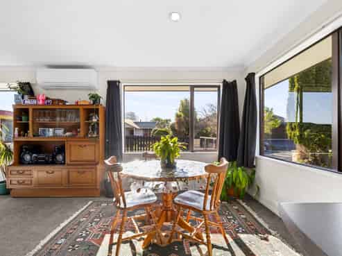 67 Kingsford Drive, Stoke
