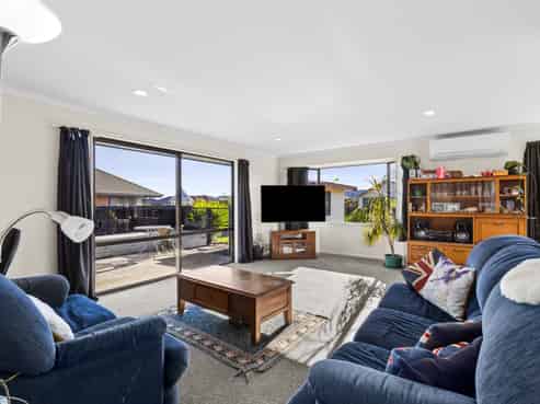 67 Kingsford Drive, Stoke