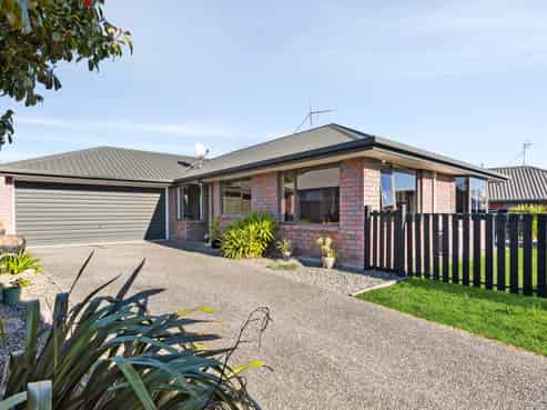 67 Kingsford Drive, Stoke