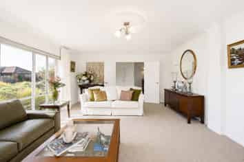 2 Fern Grove, Taradale