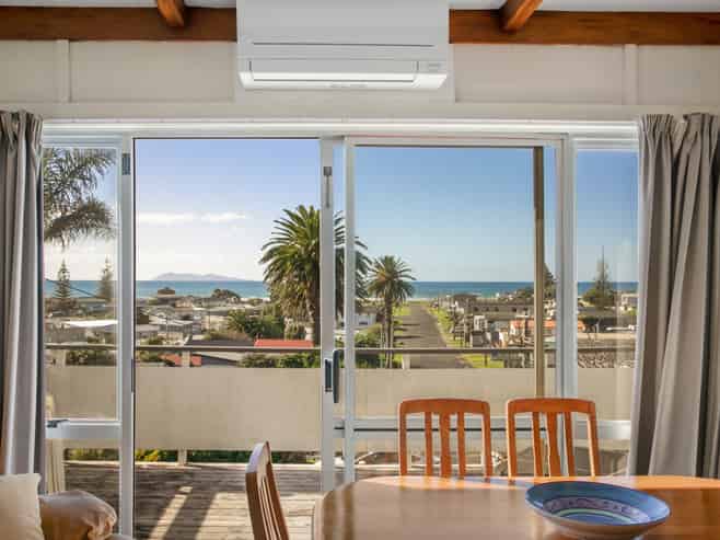 65 Beach Road, Waihi Beach