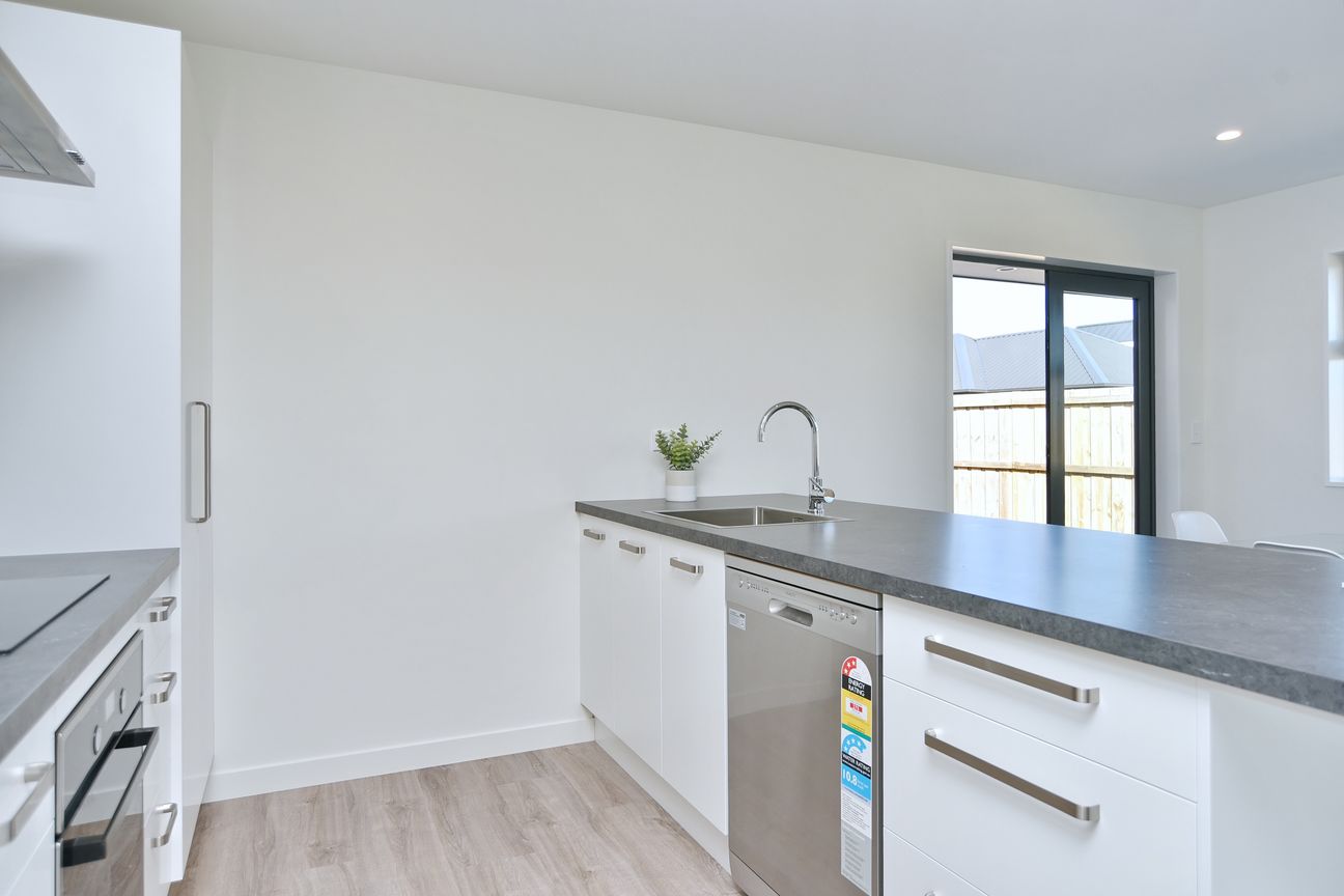Brand New And Ready For You! - Ansicht 3