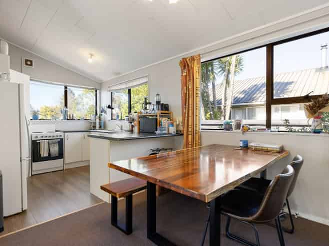 4 Pearl Place, Chartwell