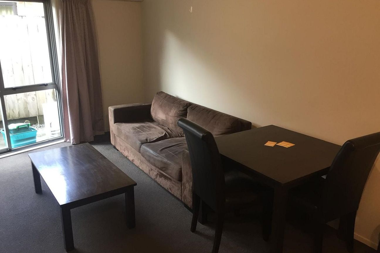 Stylish Unit in Whitiora with Courtyard - Vista 4