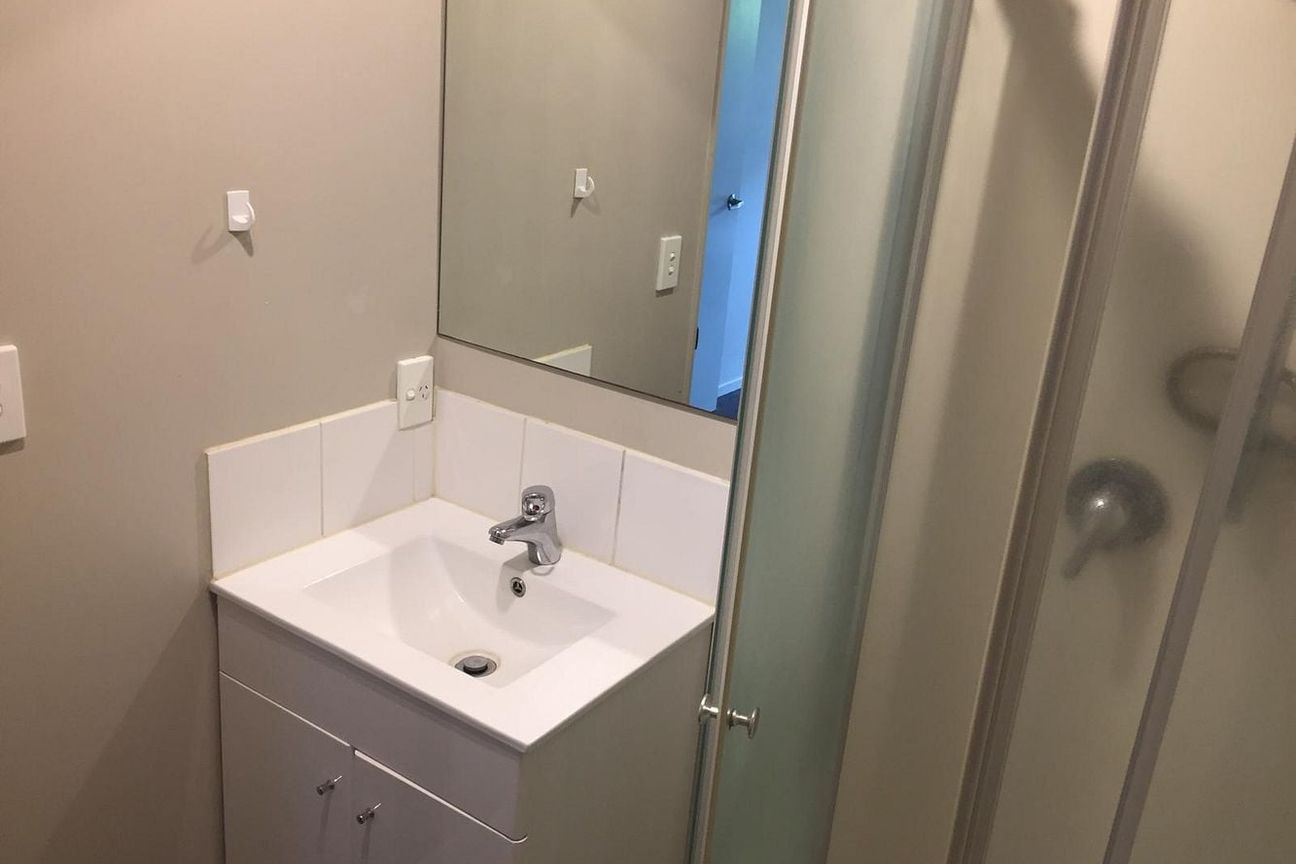 Stylish Unit in Whitiora with Courtyard - Altro