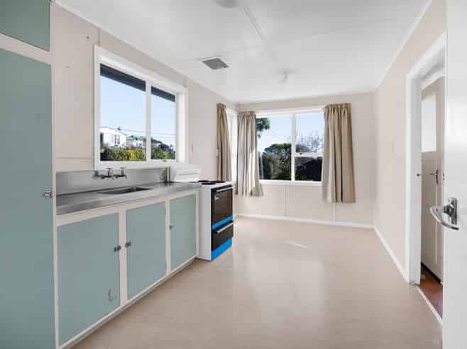 78 Omata Road, Marfell