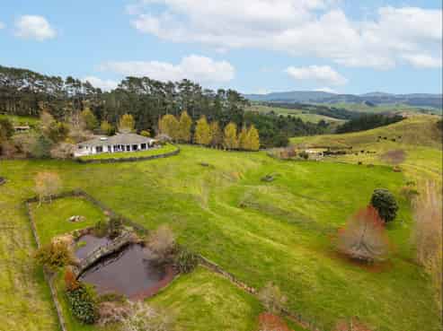 517 Findlay Road, Miranda