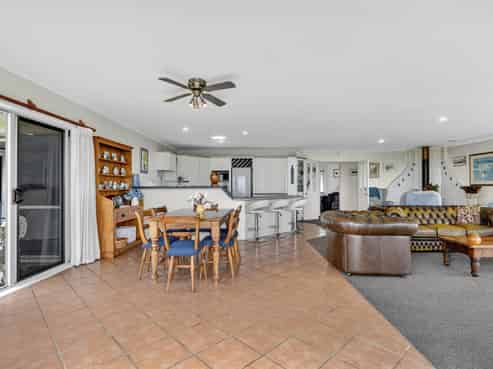 517 Findlay Road, Miranda