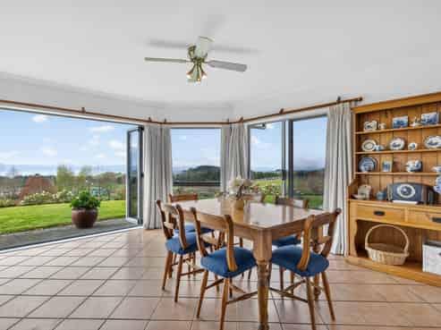 517 Findlay Road, Miranda