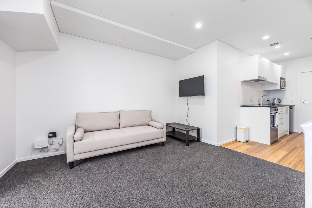 Bright North-Facing One Bedroom Apartment in Century on Anzac - Fler