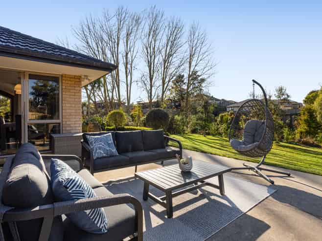 14 Cabernet Close, Rototuna