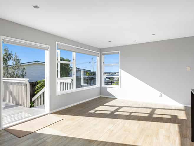 18a Rishworth Avenue, Stanmore Bay