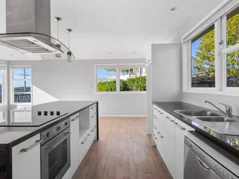 18a Rishworth Avenue, Stanmore Bay