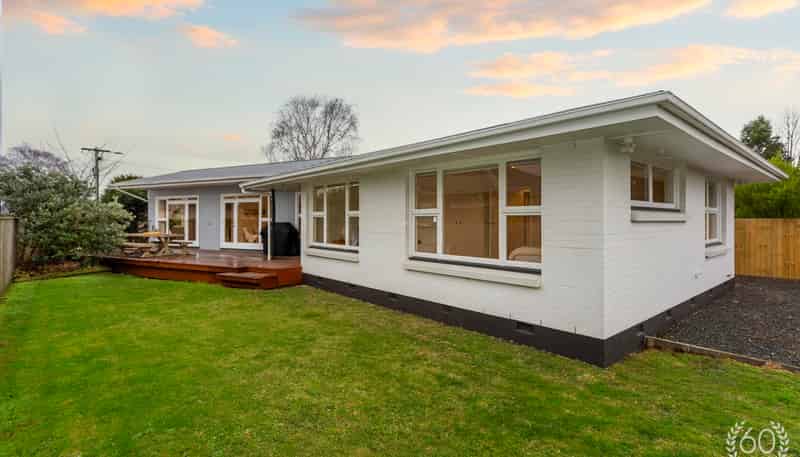 14 Yeovil Place, Saint Albans