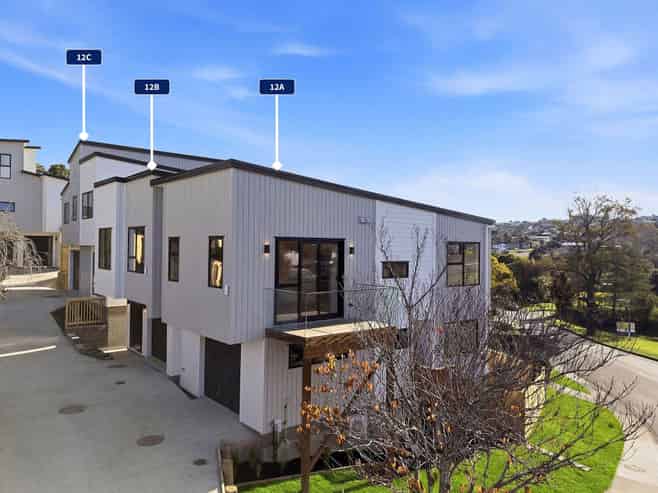 Lot2/12 Totaravale Drive, Totara Vale