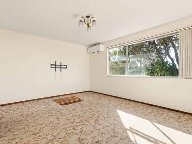 21 Felgrove Street, Glendene
