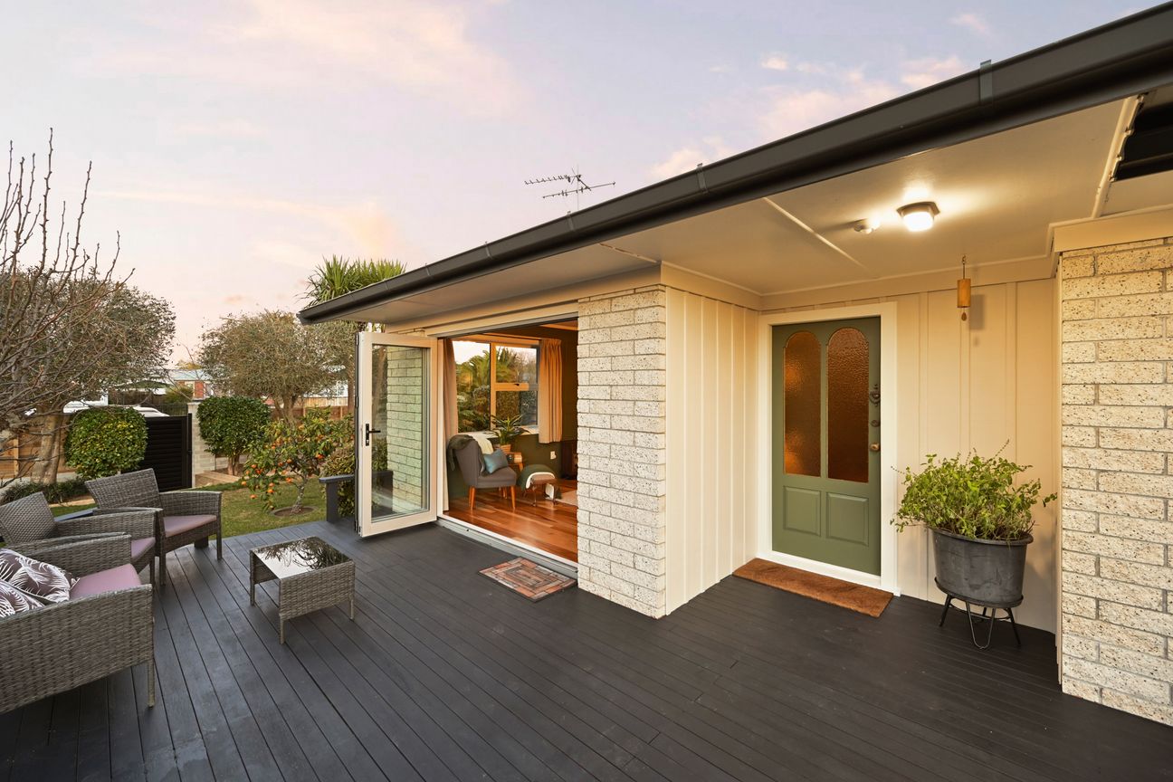 Timeless Brick Double Glazed & Stylishly Renovated - Ansicht 5