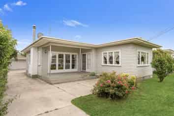 6 Lewis Street, Kaiti