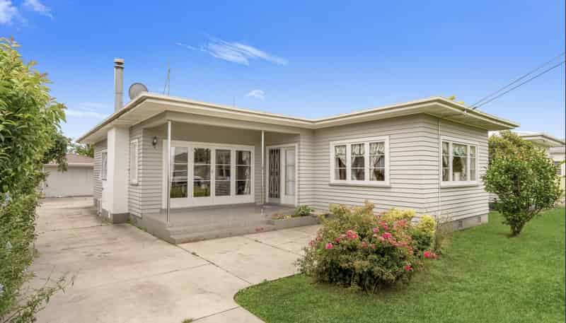 6 Lewis Street, Kaiti